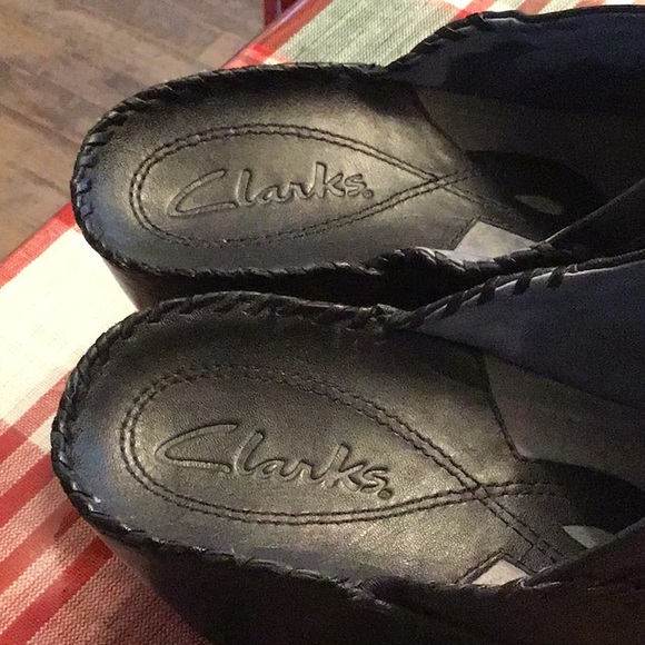 Clarks - Picture 4 of 6